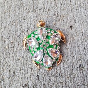 Sea Turtle Brooch NWT